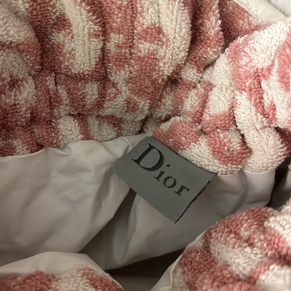 Dior cute pink and cream terry large drawstring bucket bag with pouch - Picture 6 of 17